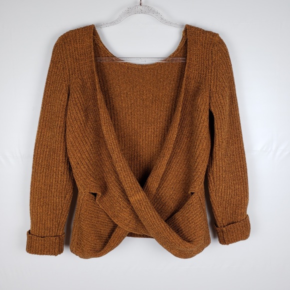 American Eagle Outfitters Sweaters - American Eagle chenille twist back sweater medium